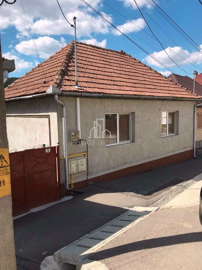 Casa de vanzare, 250 Mp, Sighisoara