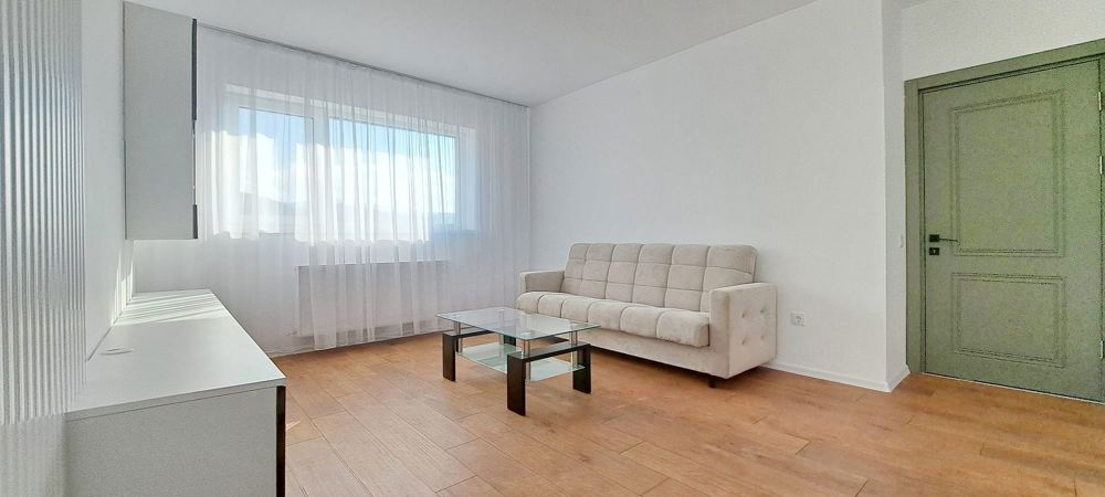 Apartament trei camere Rasnov mobilat utilat cu loc de parcare subteran si lift.