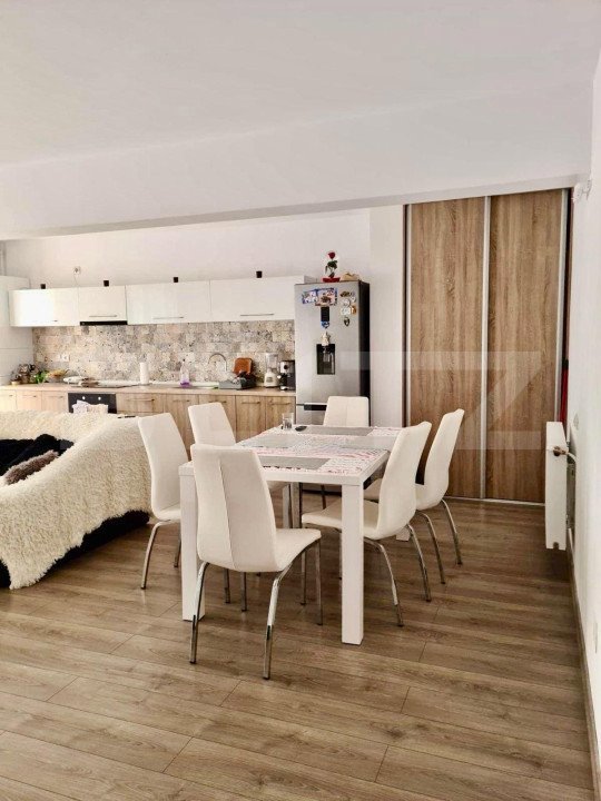 Apartament 2 camere, 57mp, etaj intermediar, parcare, zona Eroilor