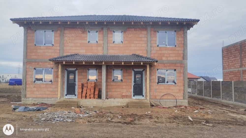 Duplex de vânzare 4 camere 2 băi