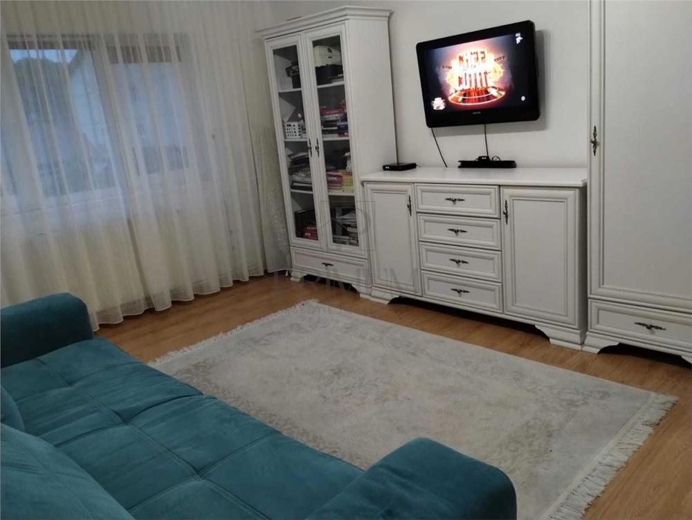 Apartament 2 camere decomandat, mobilat, etaj 1, zona Torontaluli