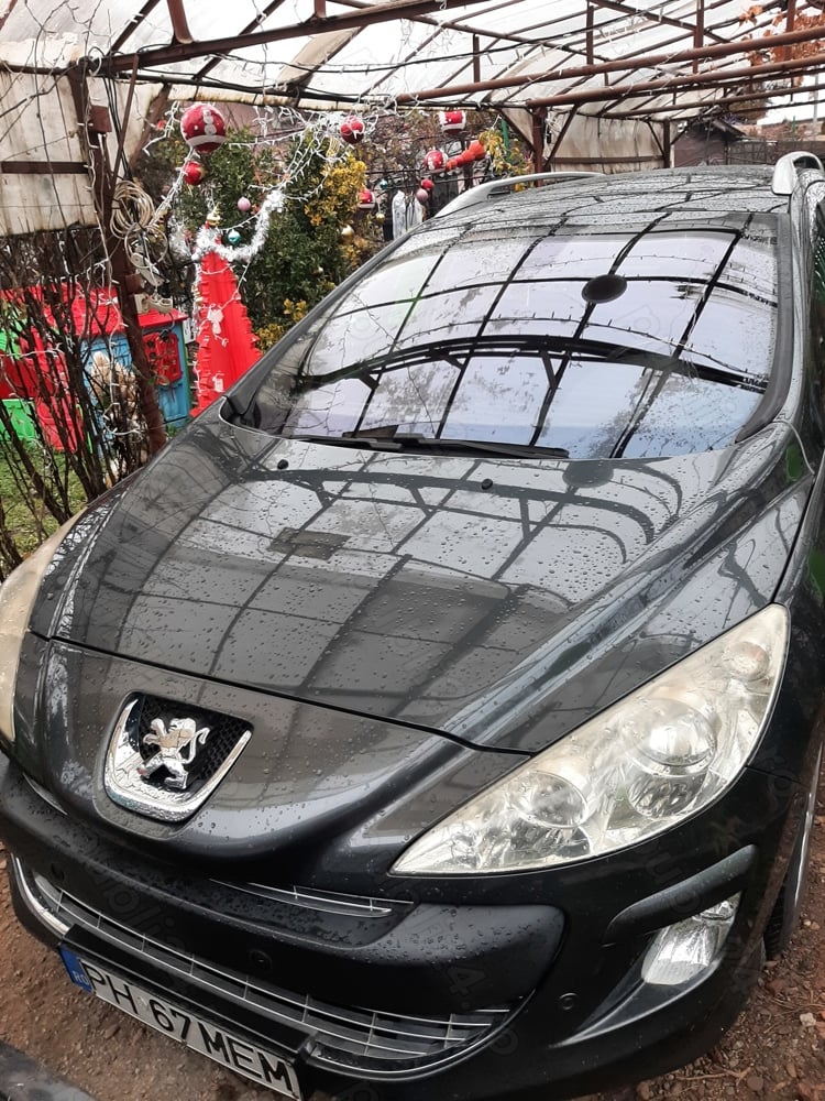 Vând Peugeot 308sw benzină din 2010 preț 3750 euro