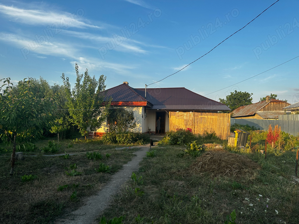 Casa + teren Oniscani (Filipesti, Bacau)