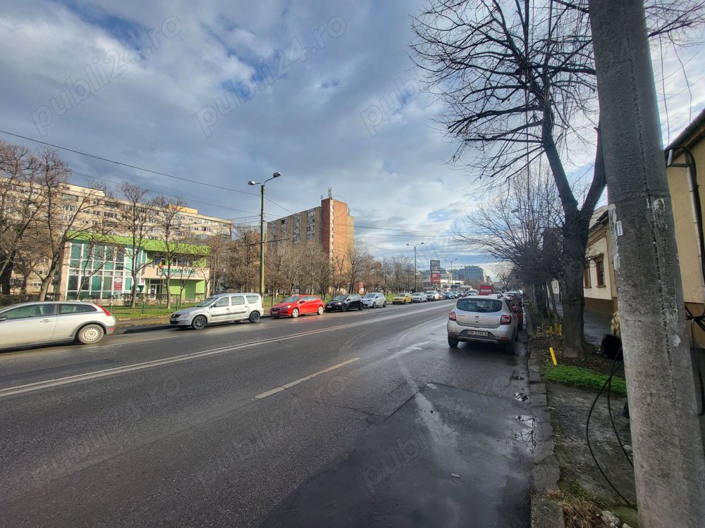 Exclusivitate! Vand jumătate casa zona Favorit!