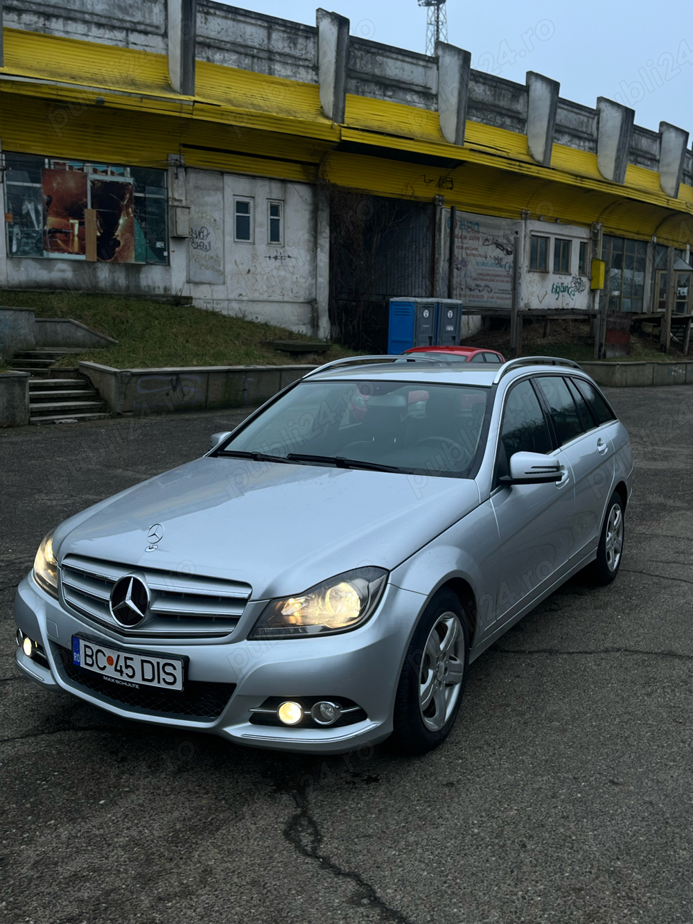 Vand Mercedes-Benz w204 2.2 2013