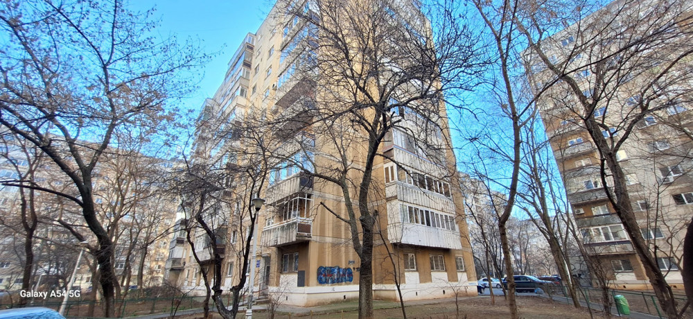 Apartament 3 camere Metrou Lujerului-Piata Veteranilor