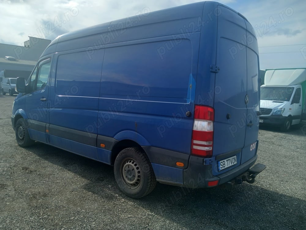 De vânzare Mercedes sprinter 316 Motor 2.2 163 cai An 2015 Pilot automat cârlig remorcare km442333