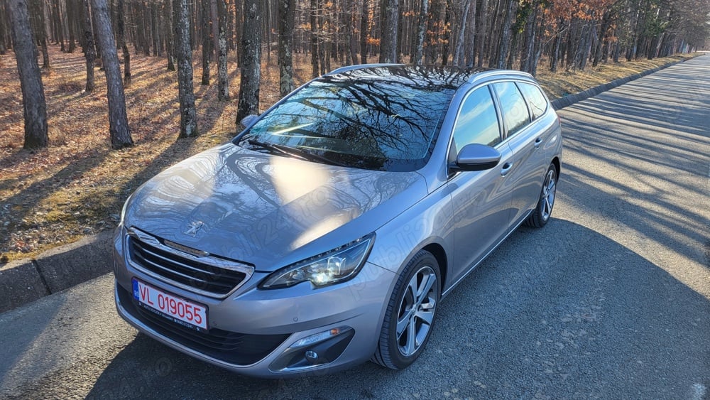 Peugeot 308 Panoramic Euro 6 Hybrid