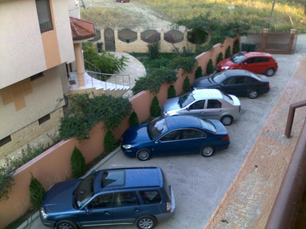 Inchiriez apartament 2 camere + loc de parcare privat zona Palazu Mare