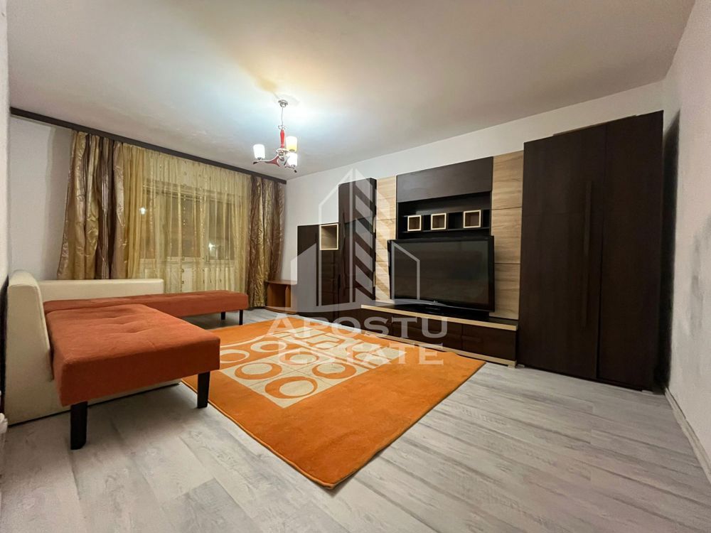 Apartament 2 camere, decomandat, zona Spitalul Judetean