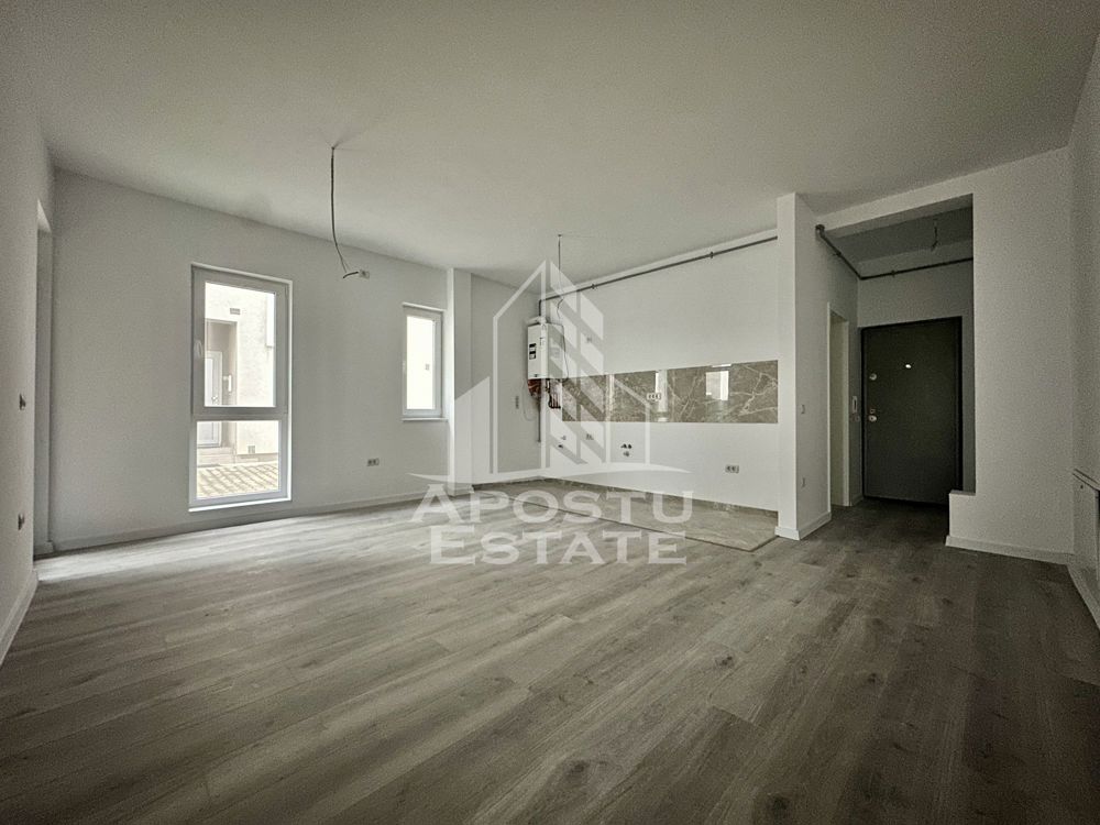 Apartament cu 2 camere la asfalt in Calea Urseni.