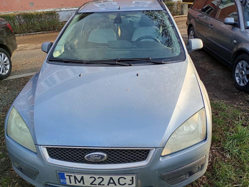 Vând Ford focus 2