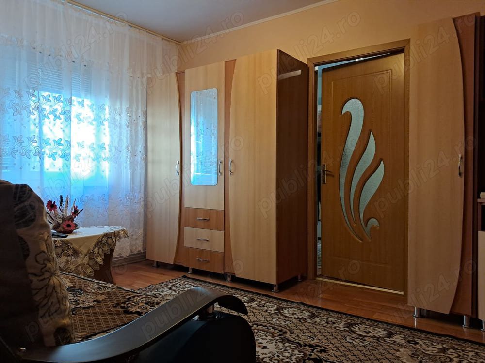 Apartament 2 camere etaj 1 in Vasile Aaron