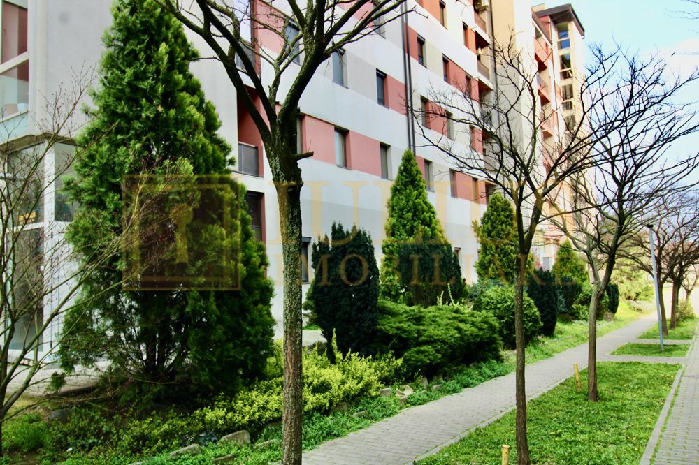 Apartament 1 camera cu dormitor, centrala proprie, zona Soarelui