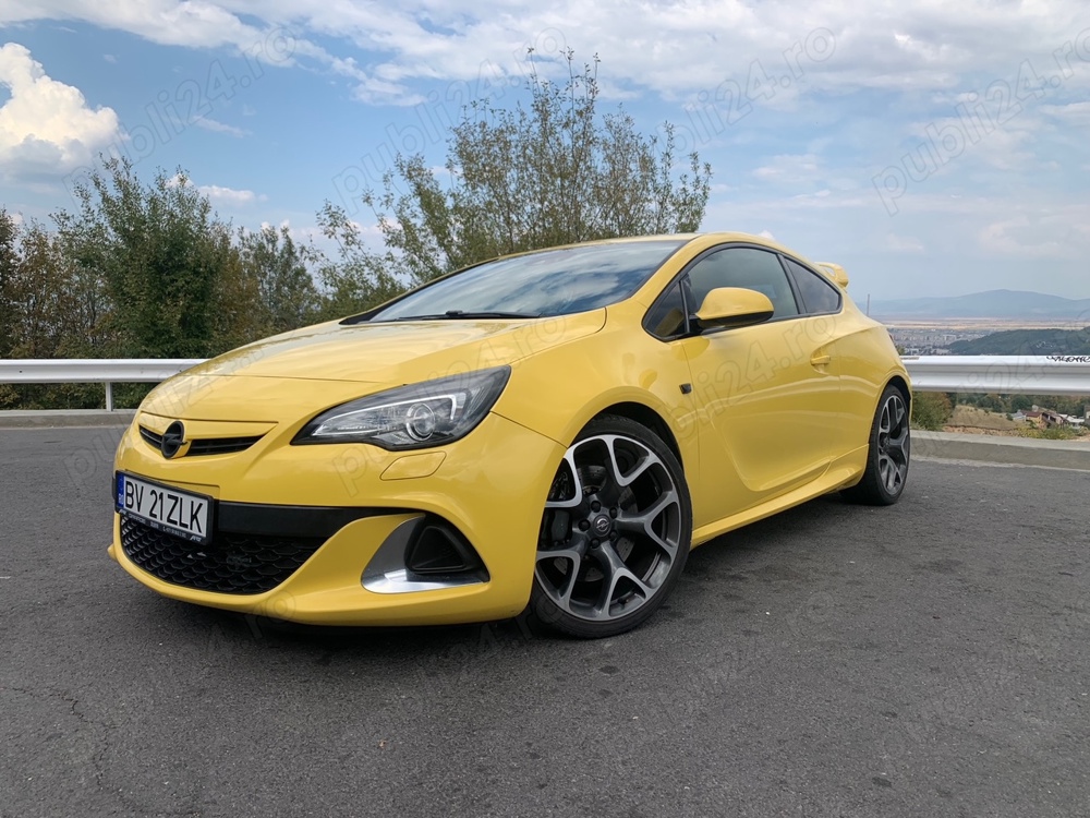 Opel Astra J OPC - 280 HP