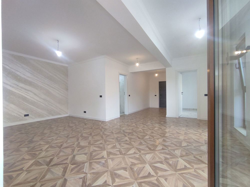 Vânzare apartament 2 camere lângă parcul Bazilescu