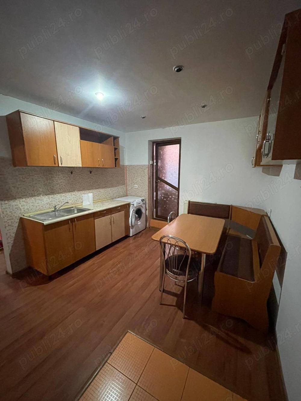 De vanzare apartament cu 2 camere