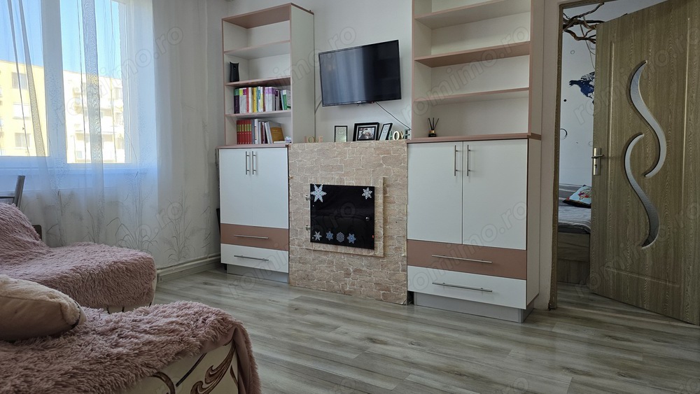 Apartament 2 camere in Deva, zona ultracentrala Bd 1 Decembrie, et 1