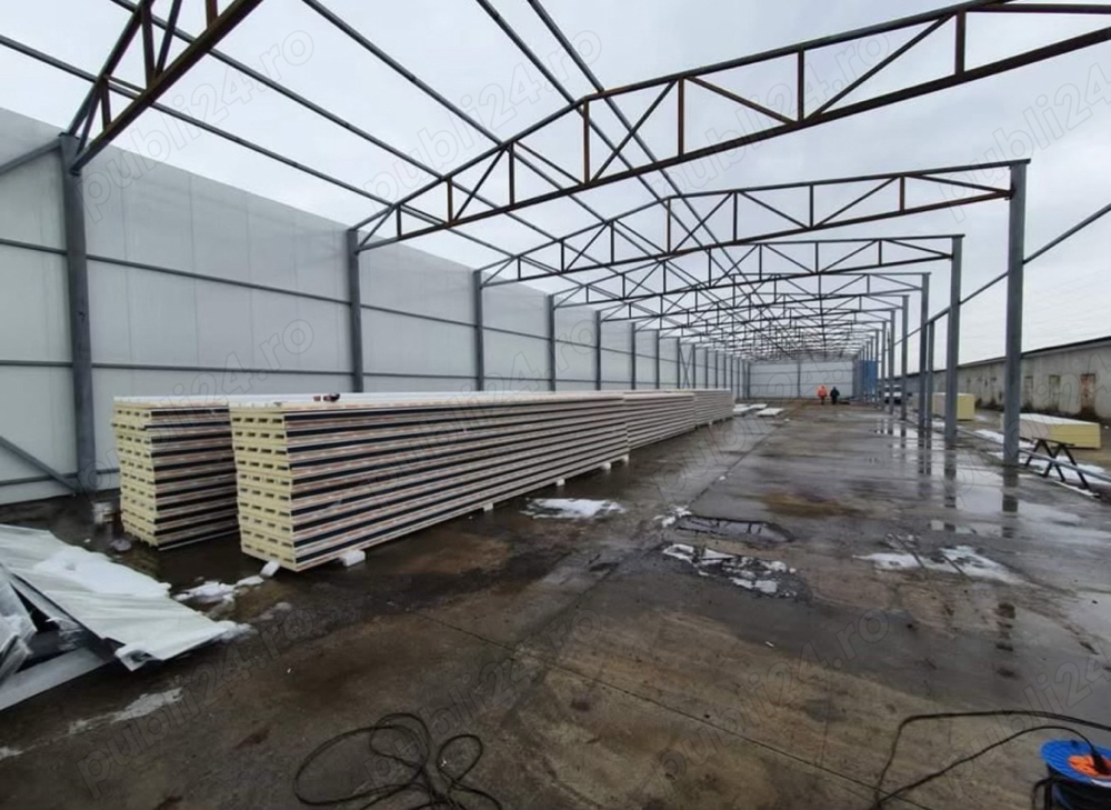 Vând hală metalică