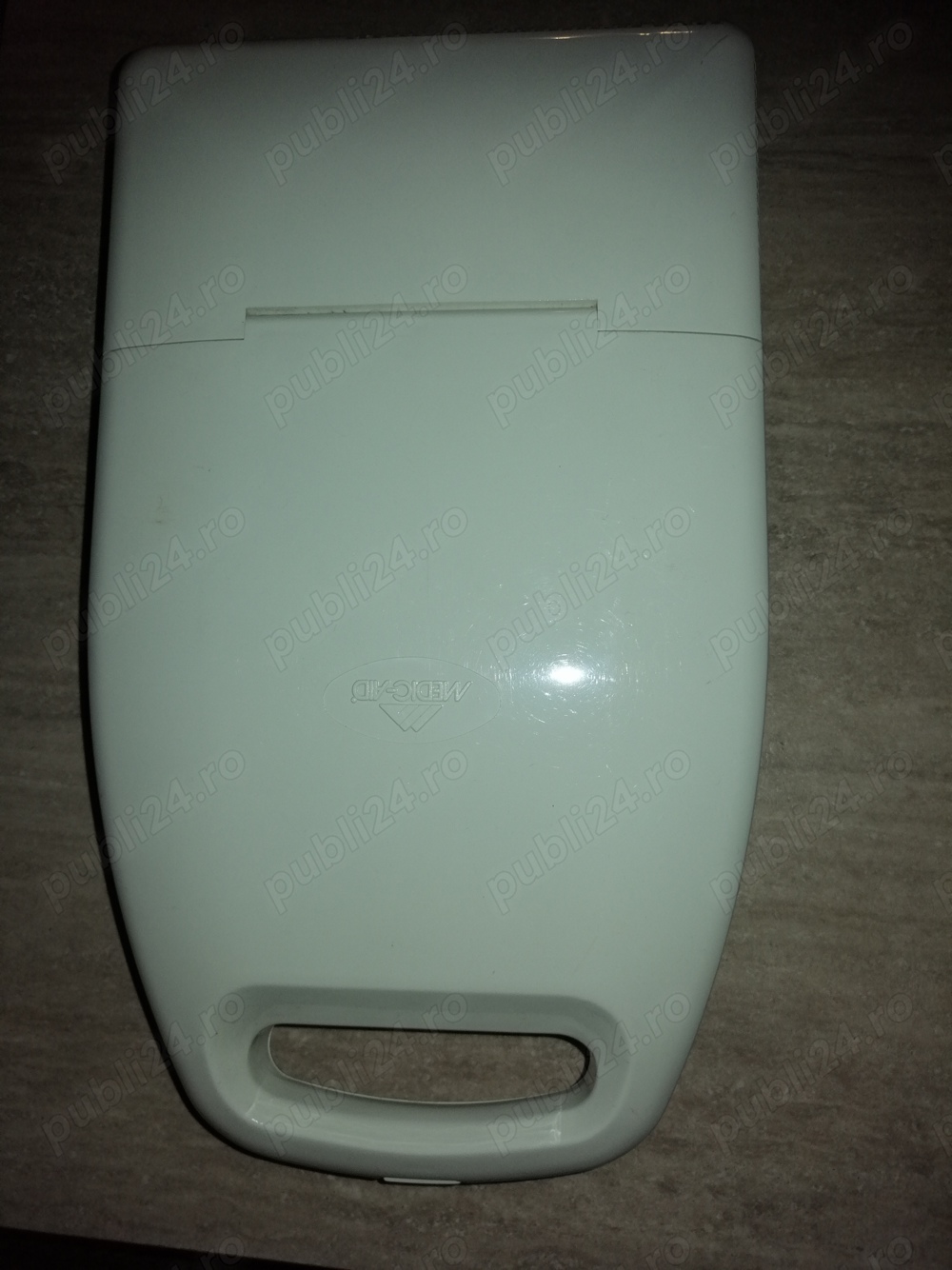 Aparat oxigen (concentrator portabil)