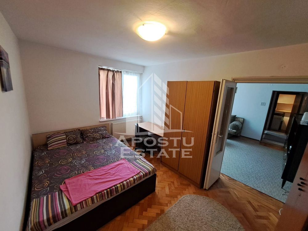 Apartament 2 camere, Ultracentral,  centrala proprie / clima , 50mp