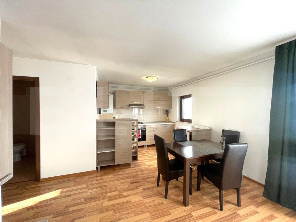 Apartamant 2 camere, 50 mp, parcare, zona Restaurantului Regal