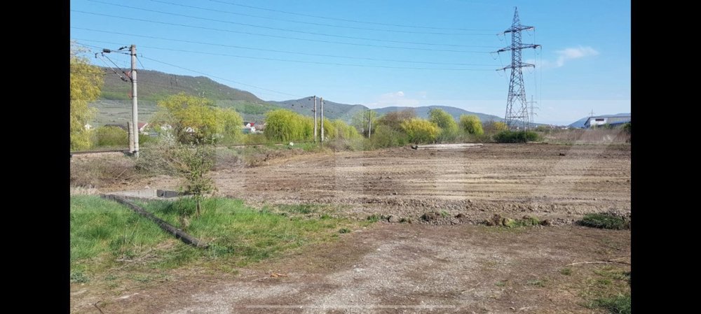 Teren Intravilan in parcul Industrial Sieu Magherus, cca 85 ari