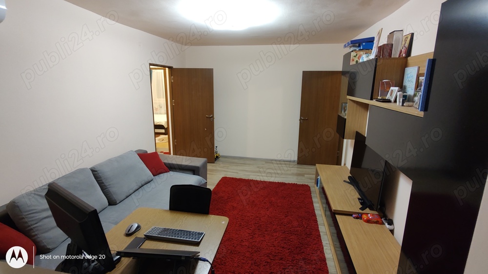 Proprietar închiriez apartament 2 camere zona Girocului 