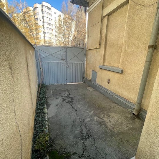 Timpuri Noi,Casa. aproape de Metrou.