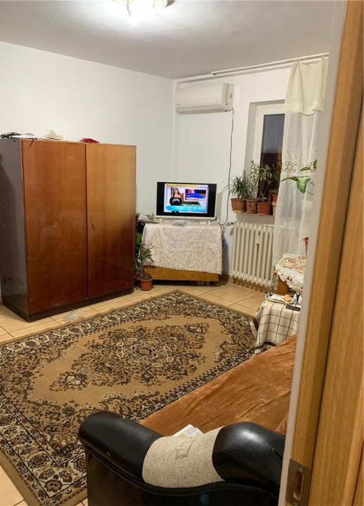 Apartament 2 camere, Huedin, Resita