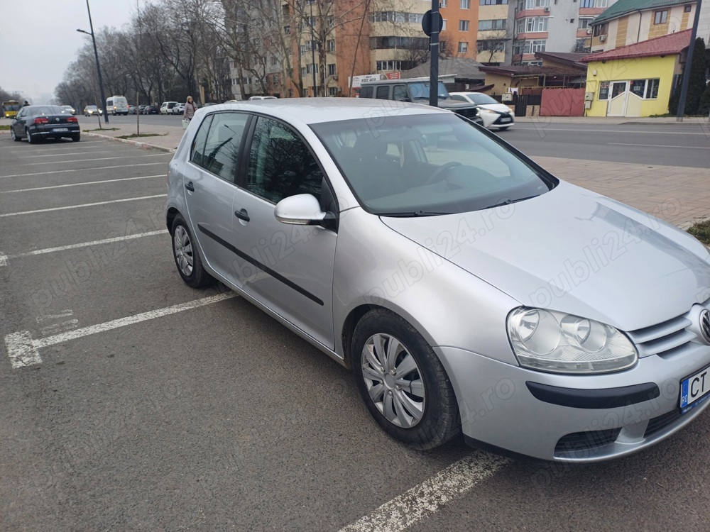 Vând Vw Golf 5. .19 TDI