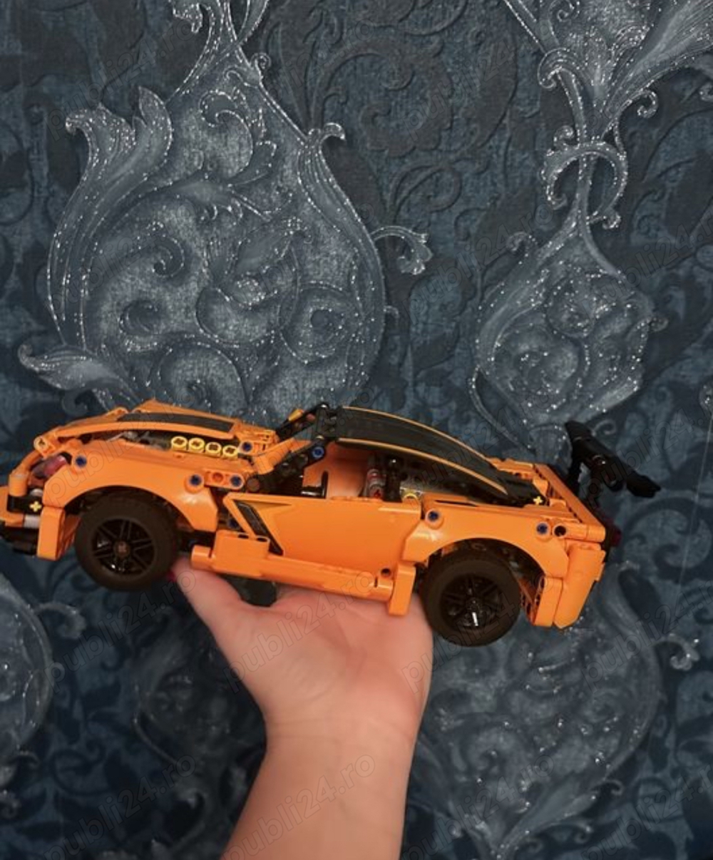 Masinuta lego culoarea portocaliu