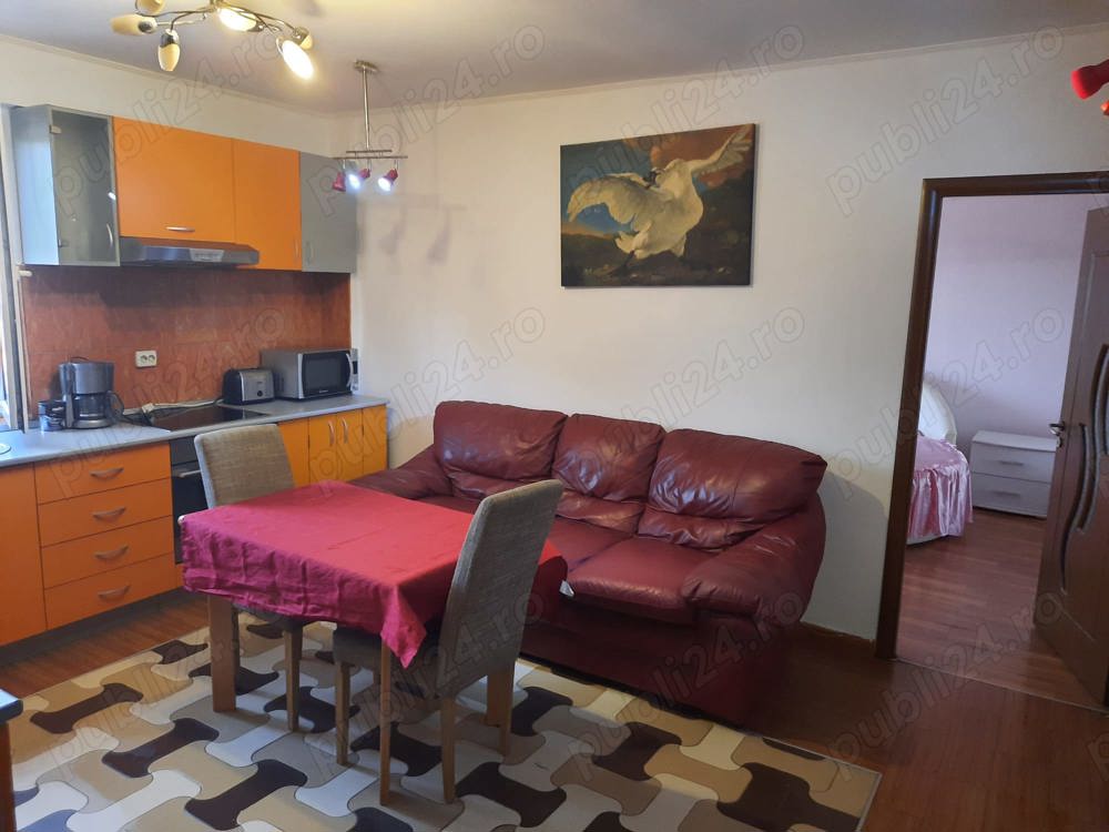 Inchiriez apartament 2 Dormitoare si living+bucatarie Cantemir