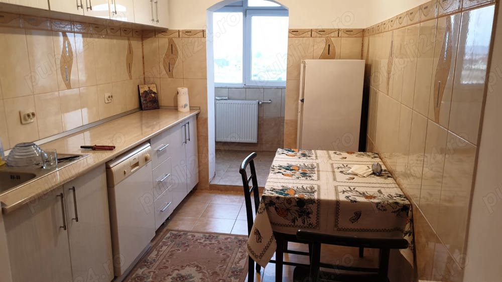 Apartament 2 camere decomandat, etaj 4 din 4