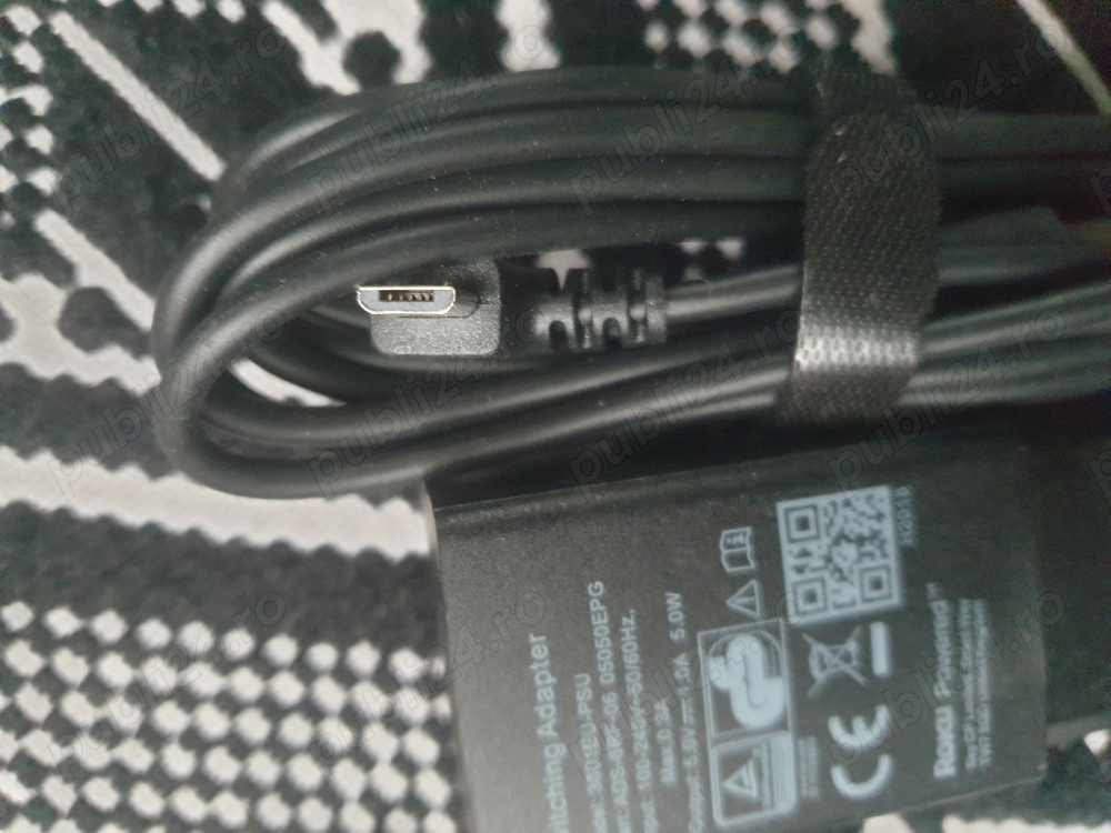 incarcator 220v USB tableta,celular, auriculari, 5v-1A 5W la 5 Ron si cablu tip B la 5 Ron