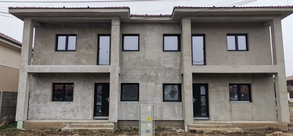 Duplex spațios P+E în Dumbrăvița (aproape de pădure)