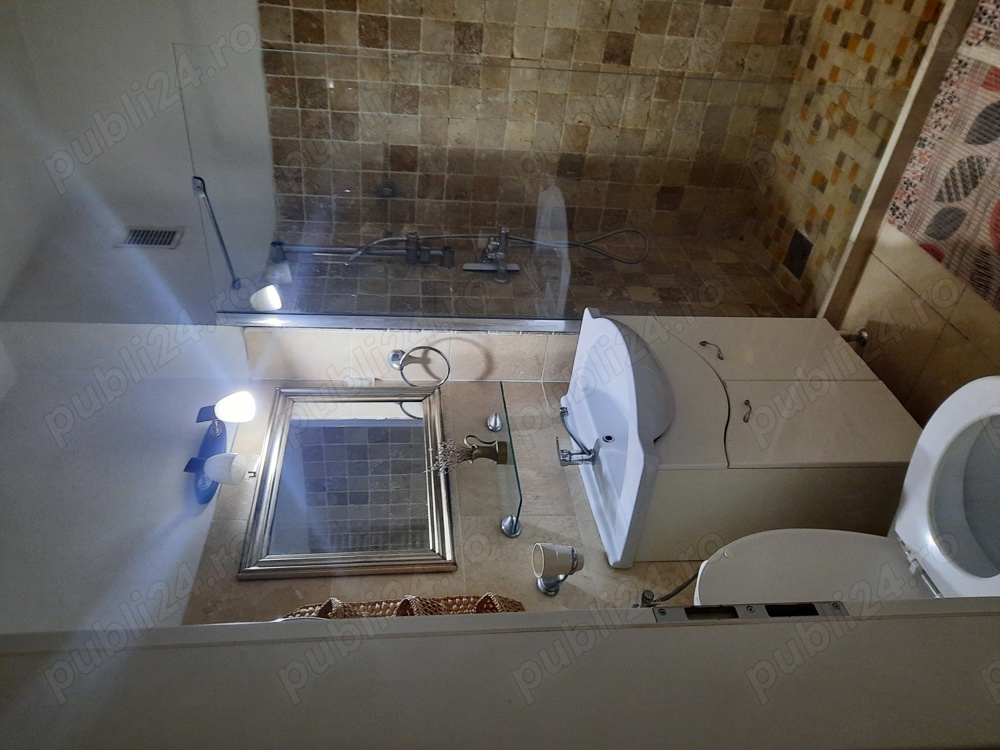 Inchiriez apartament Podgoria