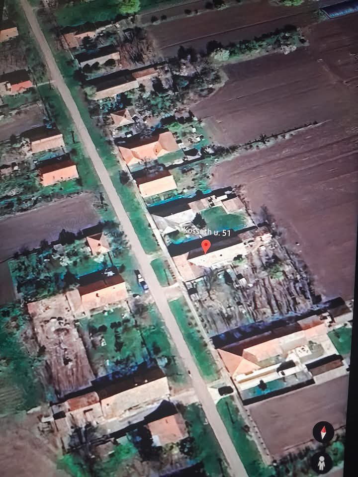 Vand casa in Ungaria la 30 km de vama Turnu de langa Arad