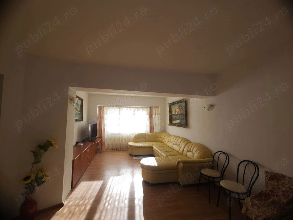 Vand apartament cu 2 camere