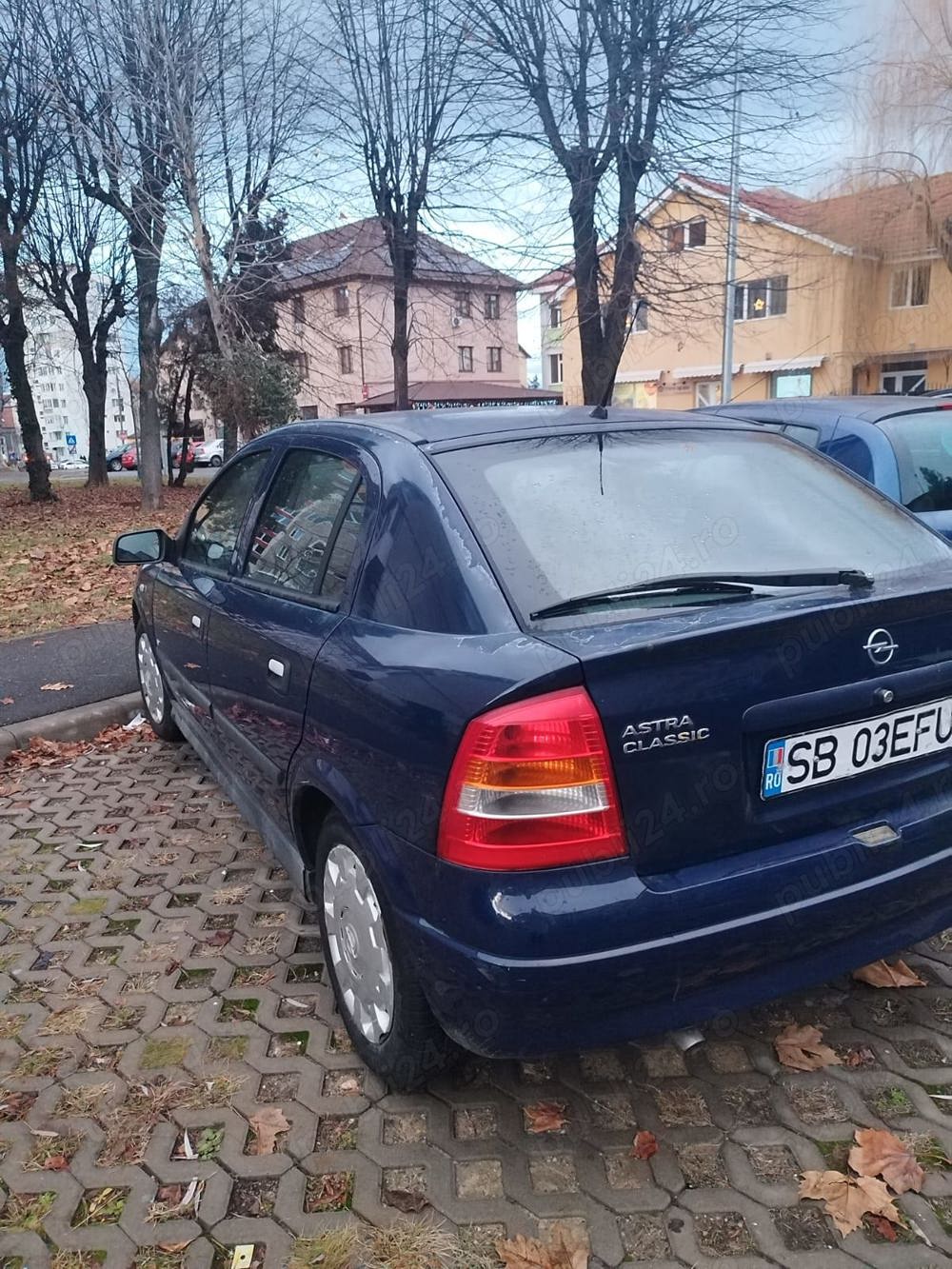 Vând Opel Astra Berlina