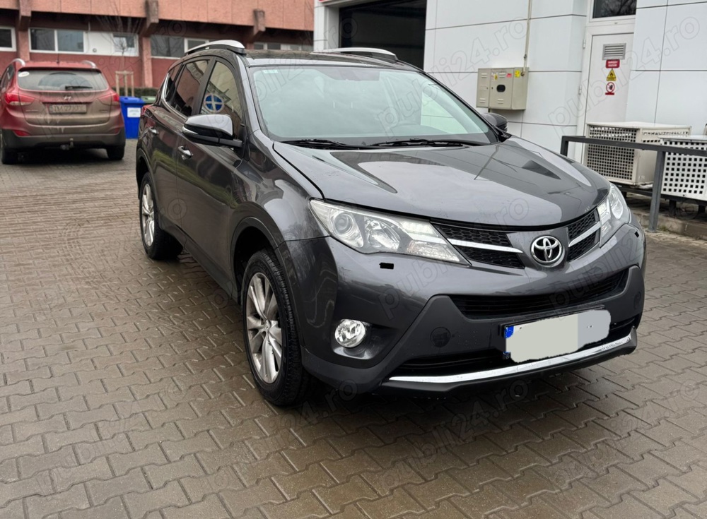 Vand Toyota Rav 4 automat an 2015