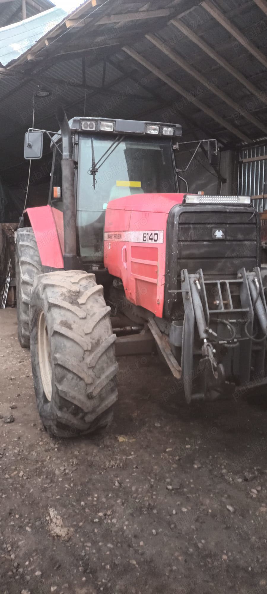 Vand Tractor Massey Ferguson 8140. 140cp
