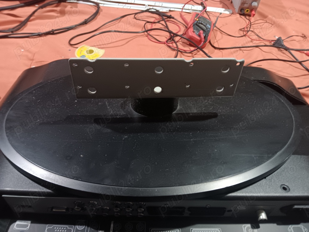 talpa picior de pe tv SchaubLorenz lt26-28028