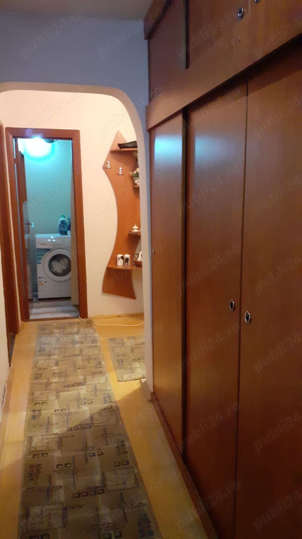 Proprietar, vand apartament 3 camere Scoala 10, Focsani