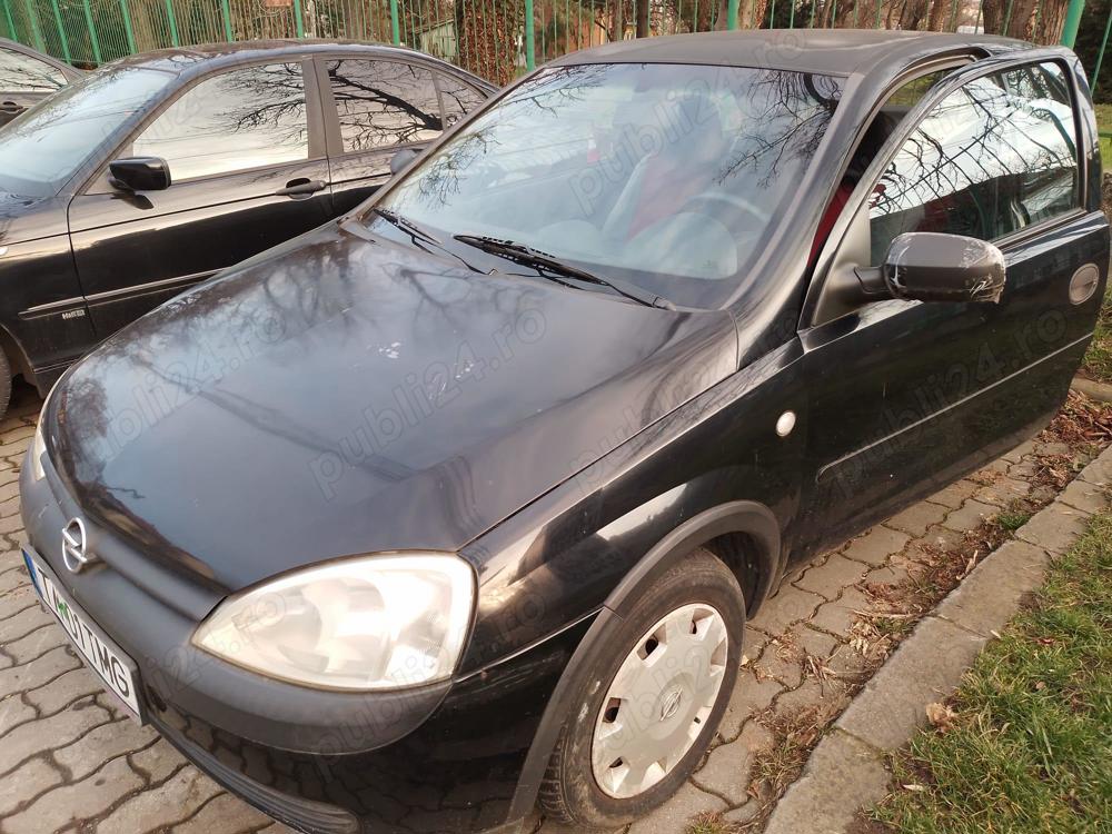 Vand AUTOTURISM M1 , AB Berlina cu hayon, OPEL CORSA -C BA 11 , negru