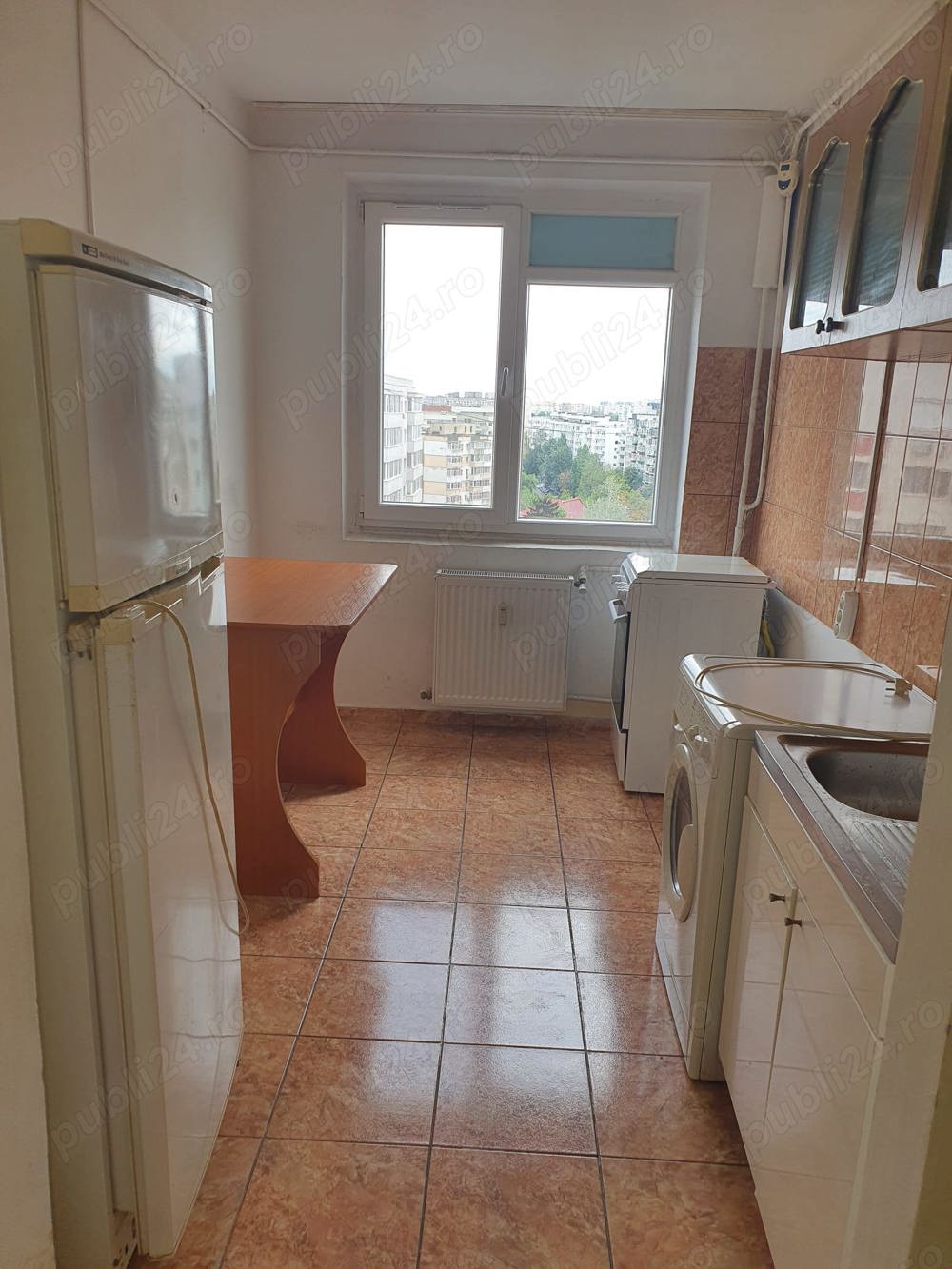 Proprietar inchiriez 2 camere Vitan-Olimpia