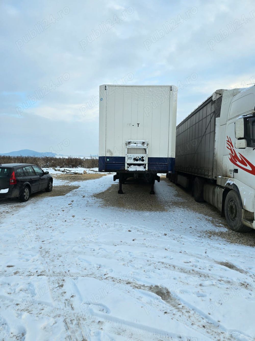 Semiremorca Krone Box Confectii Semiremorca Krone Box Confectii