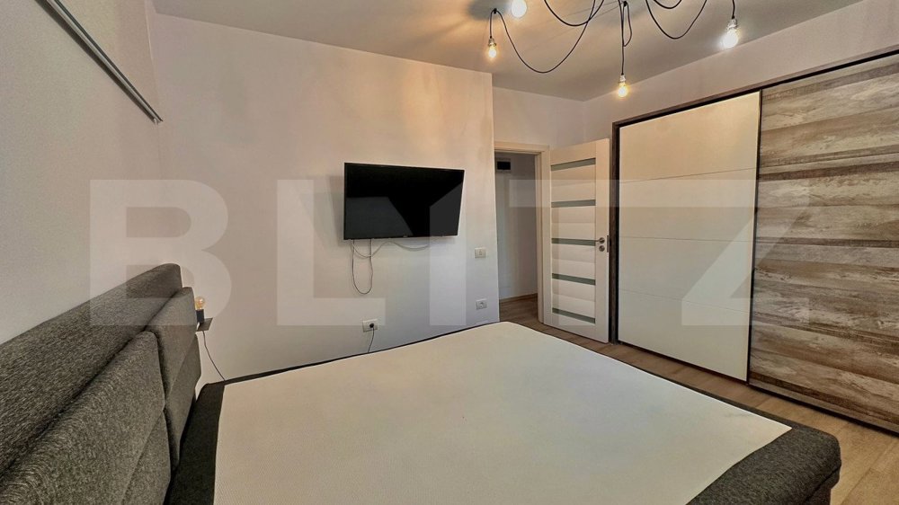 Apartament cu 3 camere, 90 mp, zona-Spitalul Judetean