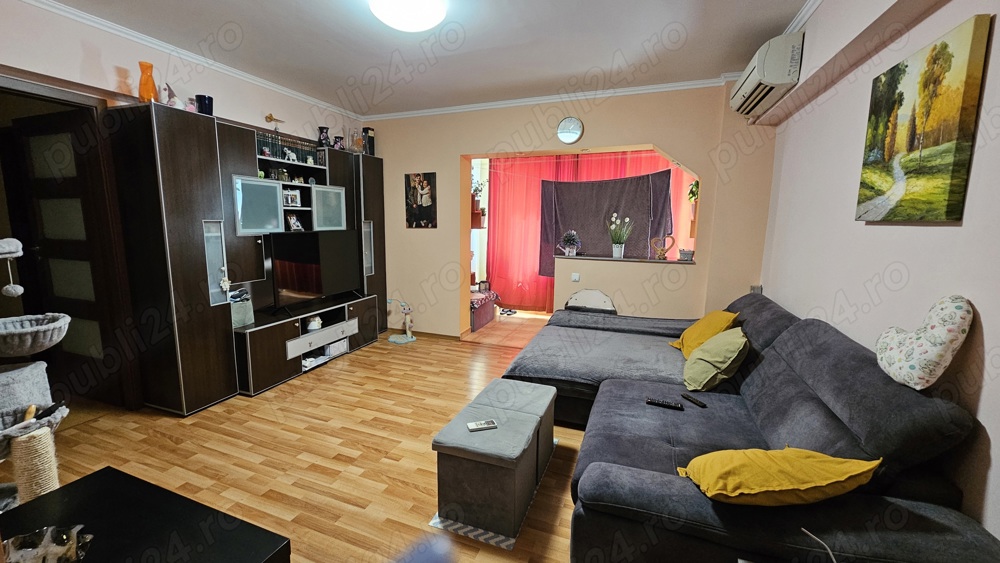 Apartament 4 camere de vanzare Bolintin Vale