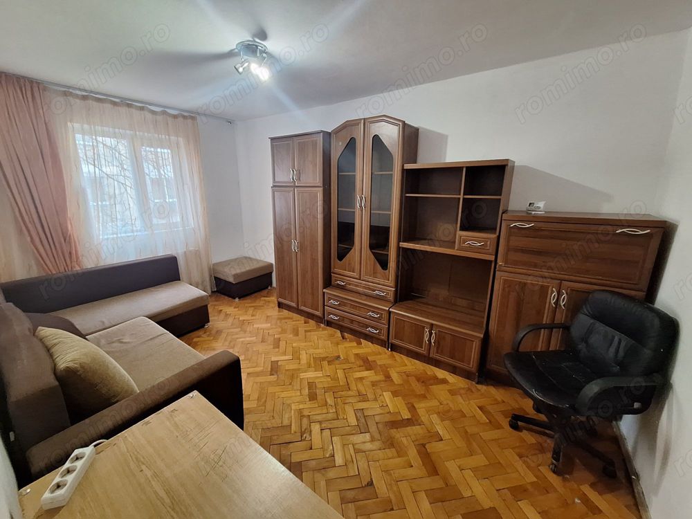 200 euro!!! Apartament cu 1 camera Et 1 cu centrala proprie